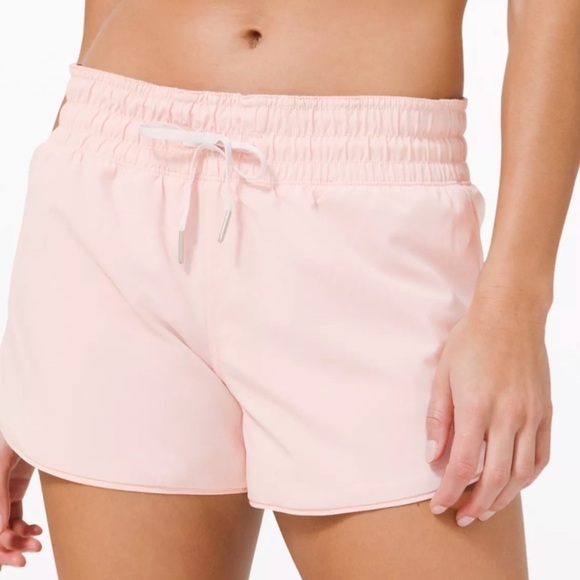 Lululemon Choose a Side Short Reversible 3” - Picture 4 of 10